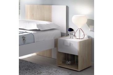 Mesa de cabeceira DINA com 1 gaveta + 1 abertura em Carvalho natural e Branco